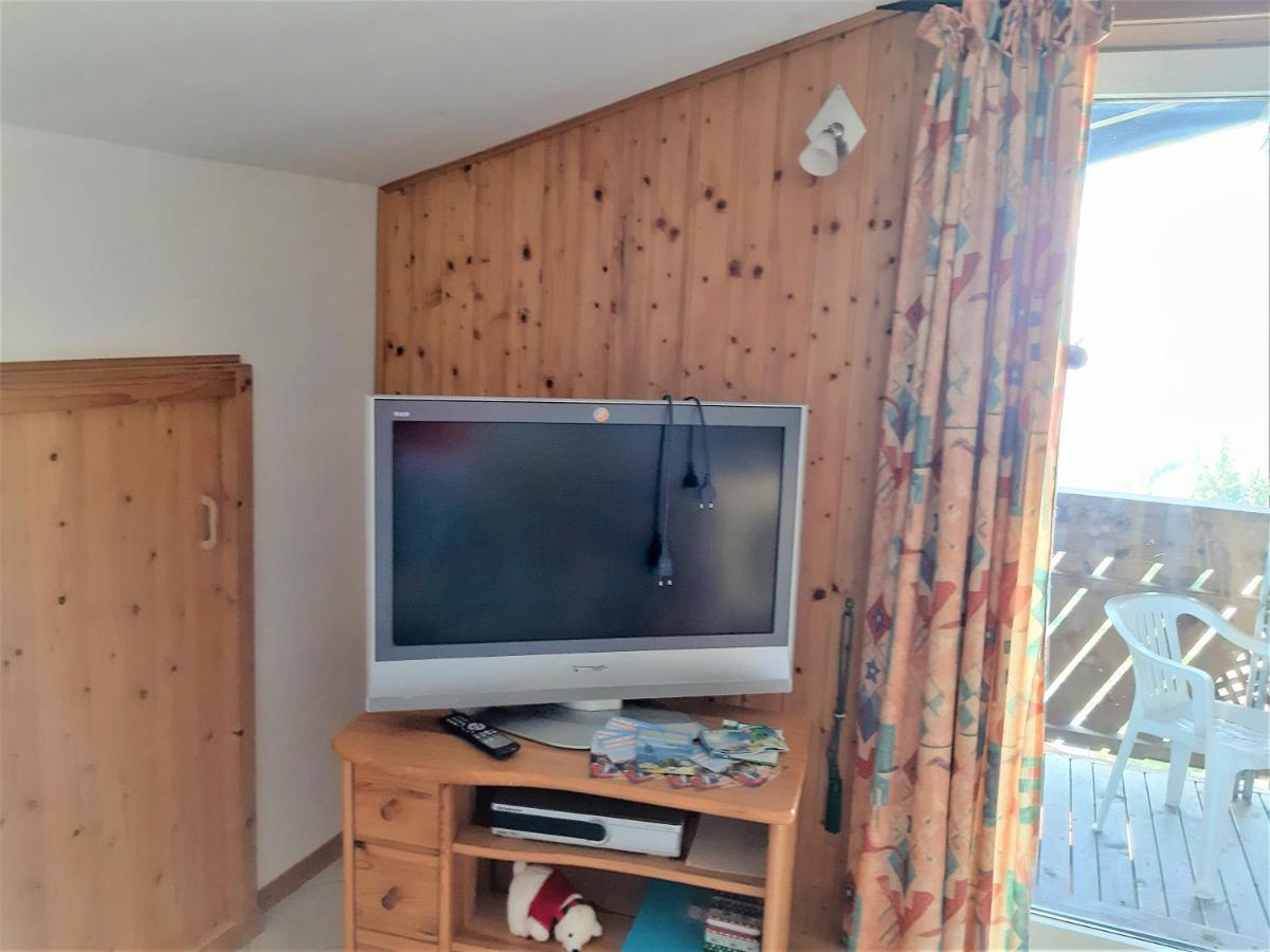 Apartamento Almhaus Florian Treffen Exterior foto