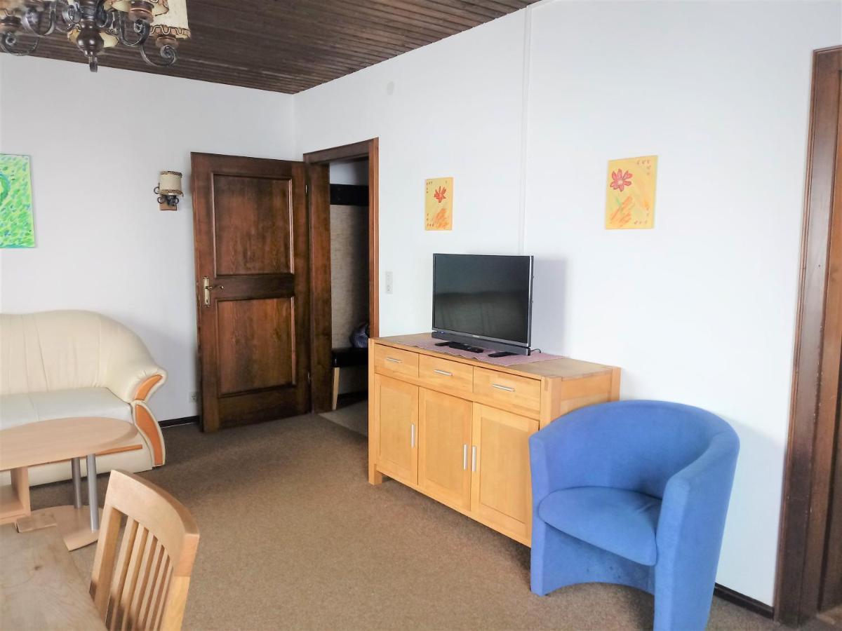 Apartamento Almhaus Florian Treffen Exterior foto